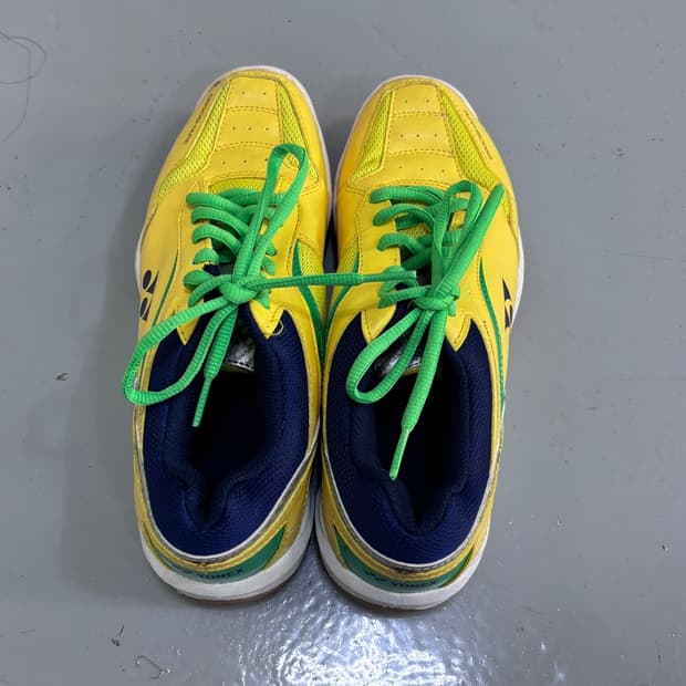 240 요넥스 여성 배드민턴화 0421E