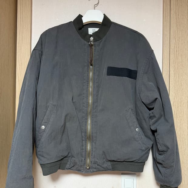 [2]엔벨로프 큐네토 봄버 차콜