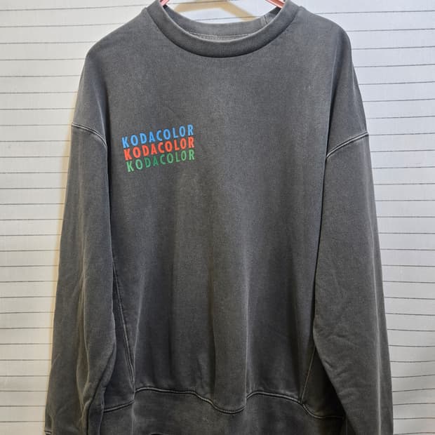 코다컬러 KODACOLOR 맨투맨 티셔츠 블랙