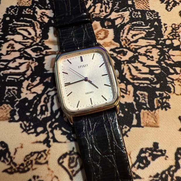 Seiko 빈티지 쿼츠 시계