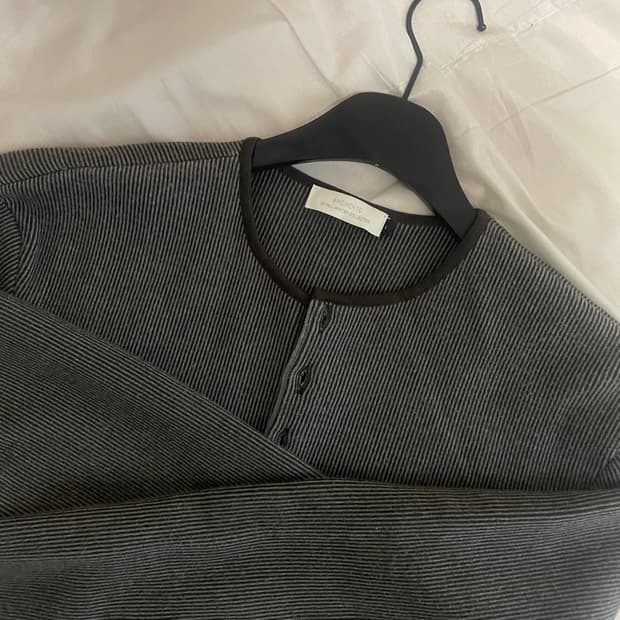 L) 아모멘토 스트라이프 버튼 업 가디건 브라운