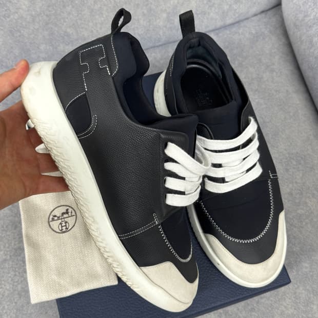 [40.5] 에르메스 레더 트리밍 스니커즈 블랙