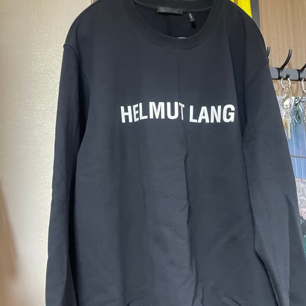 헬무트랭 맨투맨 XL 팝니당 (물빠짐x)