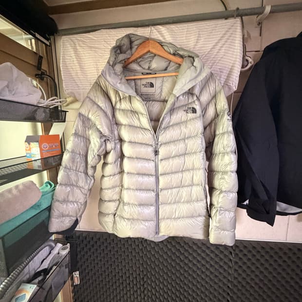 노스페이스 써밋 마테호른 RDS 다운 자켓 라이트 그레이3xl