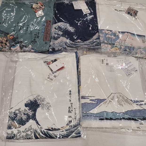 [새상품/2XL] 유니클로 x 보스턴 미술관(MFA) 한정판 UT 5종 