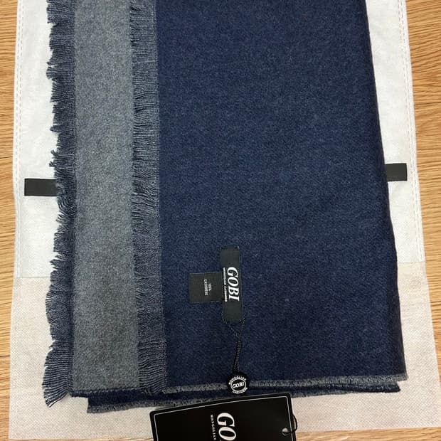 고비 캐시미어 머플러 스카프 목도리 네이비 새제품 170x30cm