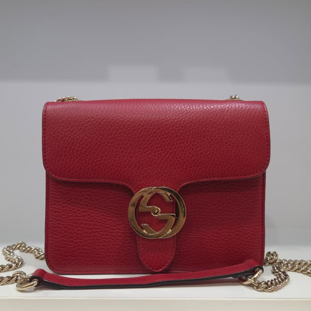 구찌 인터로킹 빨강 체인백