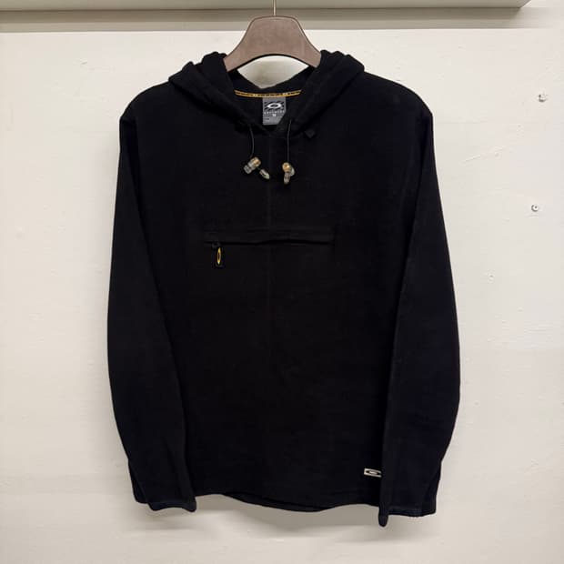 오클리 플리스 포켓 풀오버