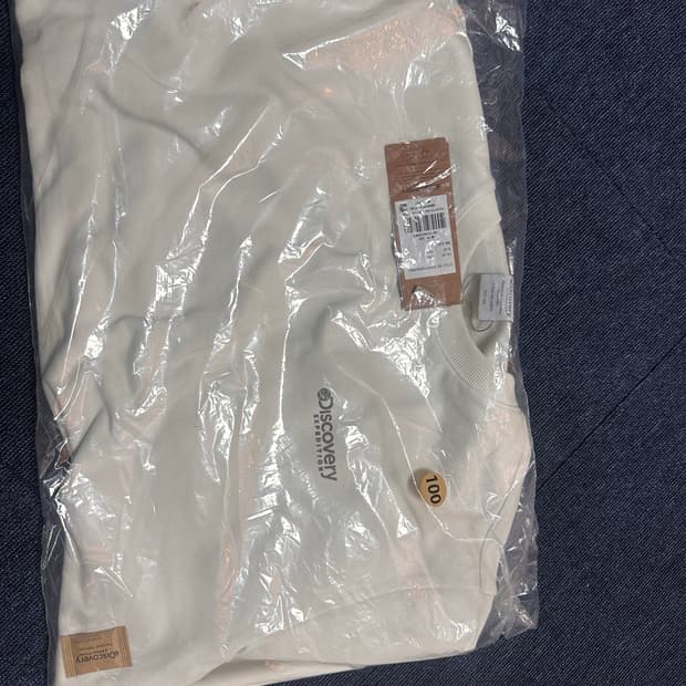 새상품) 디스커버리 맨투맨 Dxmt73056