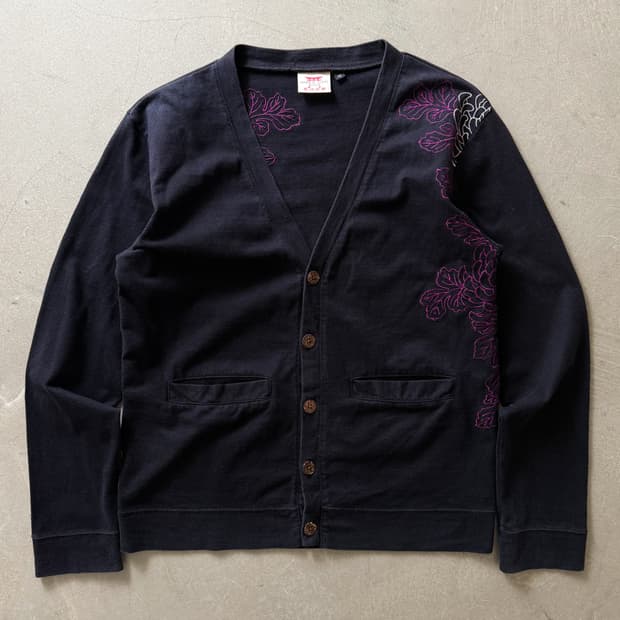 JAPANESE GLASIC SCRIPT Cardigan 