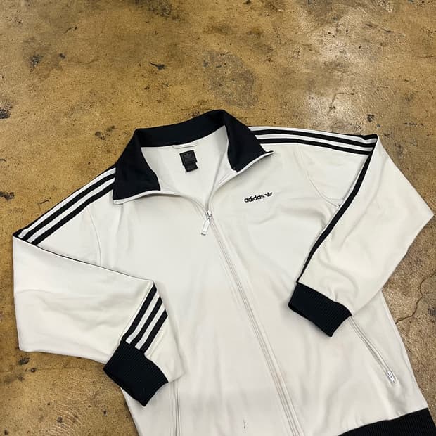 아디다스 흰검 베켄바우어 져지 트랙탑 95