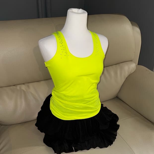 Dig deep cubic detail neon sleeveless