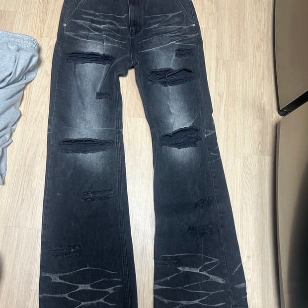 레씨토 캣 워싱 플레어 데님 블랙 (L)