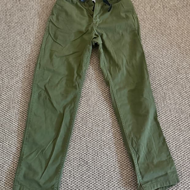 그라미치 팬츠 판매