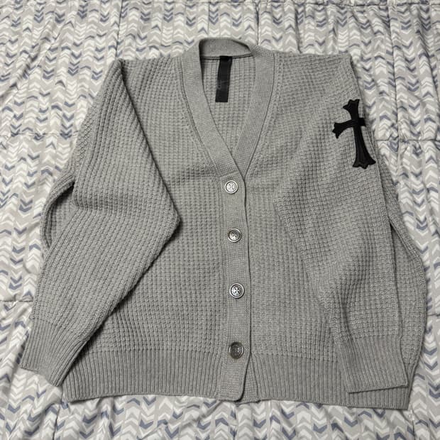 [새상품] 크롬하츠 블랙 패치 니트 가디건 그레이 M