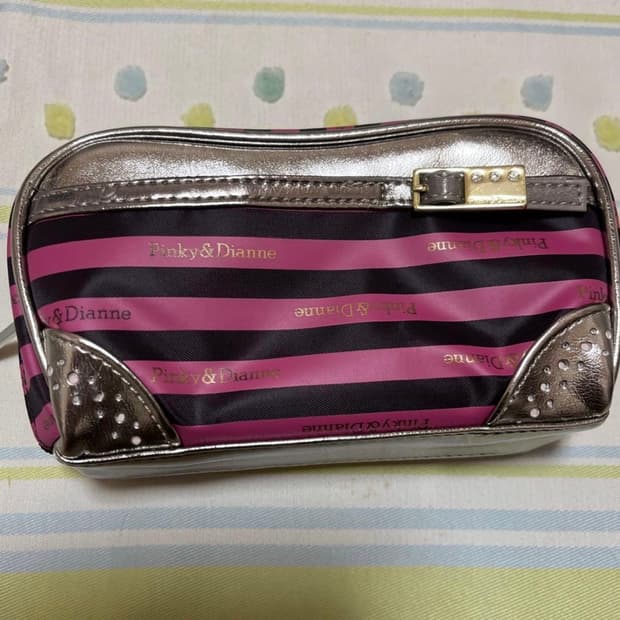 (새상품)Pinky&Dianne 핑크 스트라이프 파우치