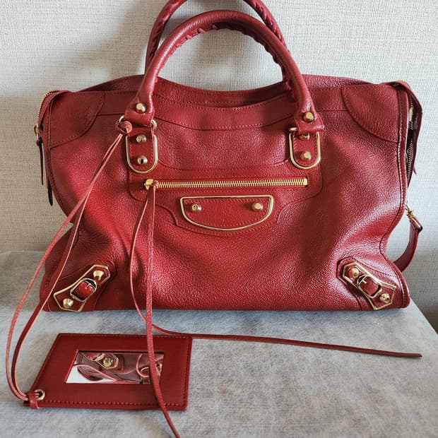 발렌시아가 모터시티백 미듐 메탈릭엣지 레드