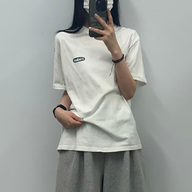 테켓 빅로고 화이트 반팔 티셔츠