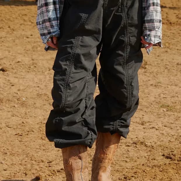 에즈이프 캘리 SHIRRING PARACHUTE PANTS BLACK