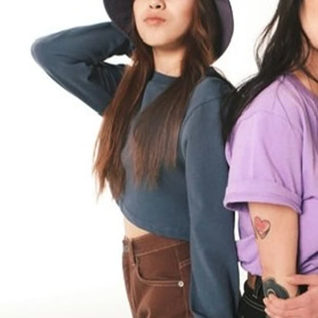 [MSCHF] Cropped Long Sleeve