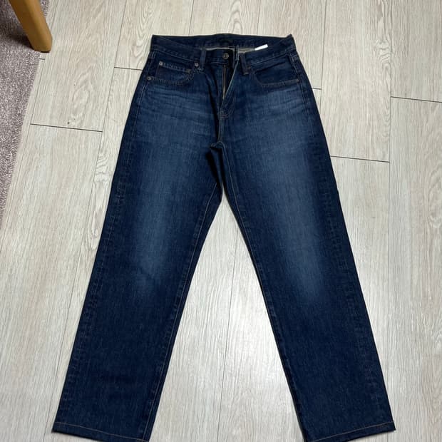 유니클로 레귤러핏 진 딥블루 (30)