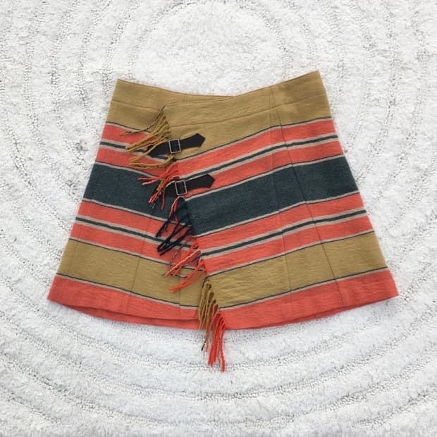 스나오 쿠와하라 프린지 랩스커트