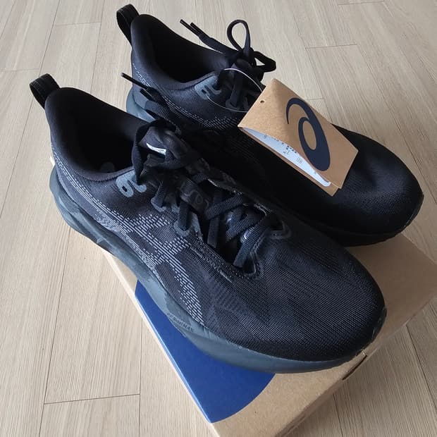 265 2E 와이드 새제품) 아식스 노바블라스트 5 블랙 런닝화 러닝화