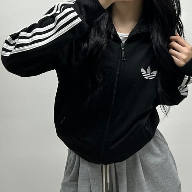 아디다스 블랙 구파이어버드 투바투연준 아이돌 트랙탑 희귀져지(S)