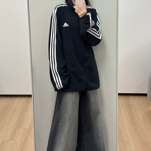 아디다스 블랙 화이트 삼선 바람막이 자켓