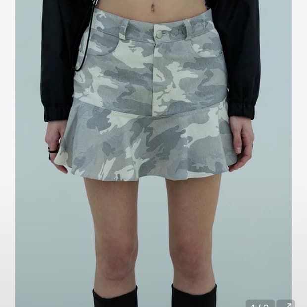 플레어 카모 미니스커트