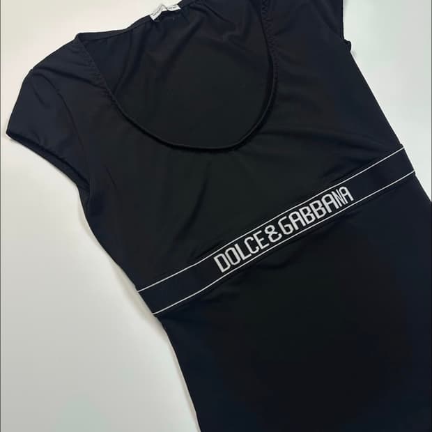 돌체앤가바나 블랙 탑 나시 