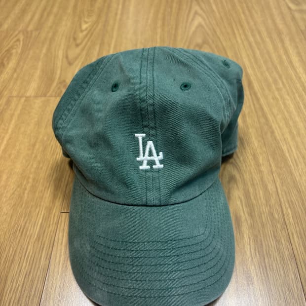 LA 47 그린 모자