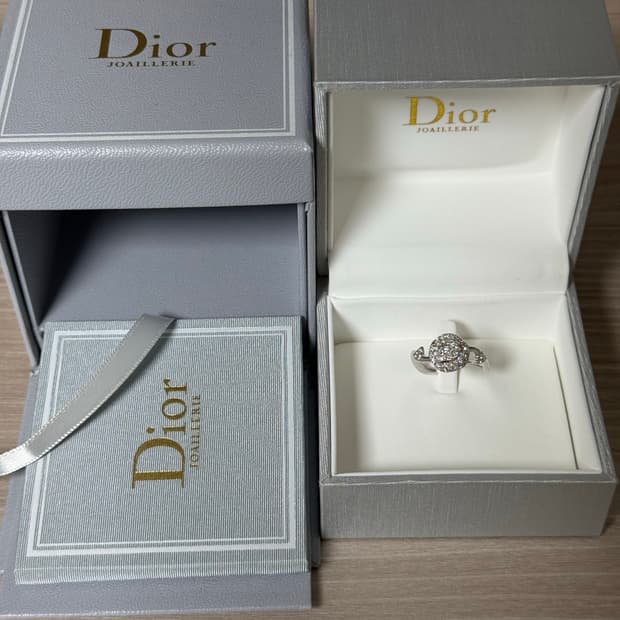 디올 Rose Dior Couture 다이아 반지