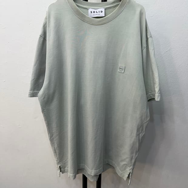 정품) 솔리드옴므 24ss 백로고 반팔 티셔츠 48