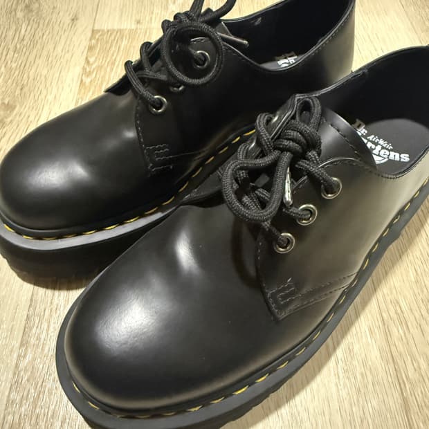닥터마틴1461 쿼드 UK6 (250)