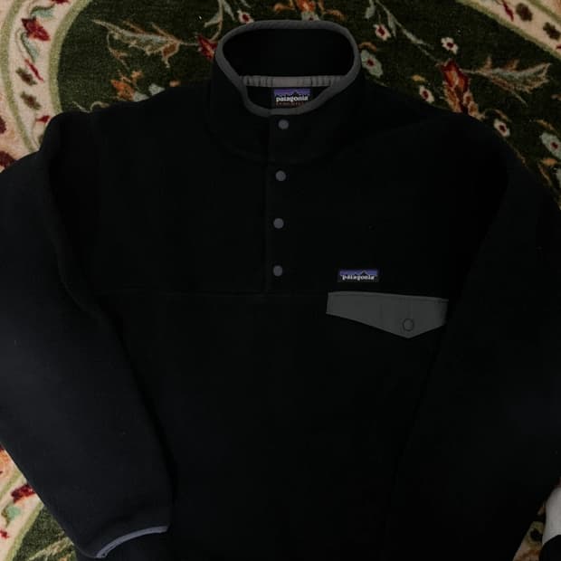 파타고니아 신칠라 블랙