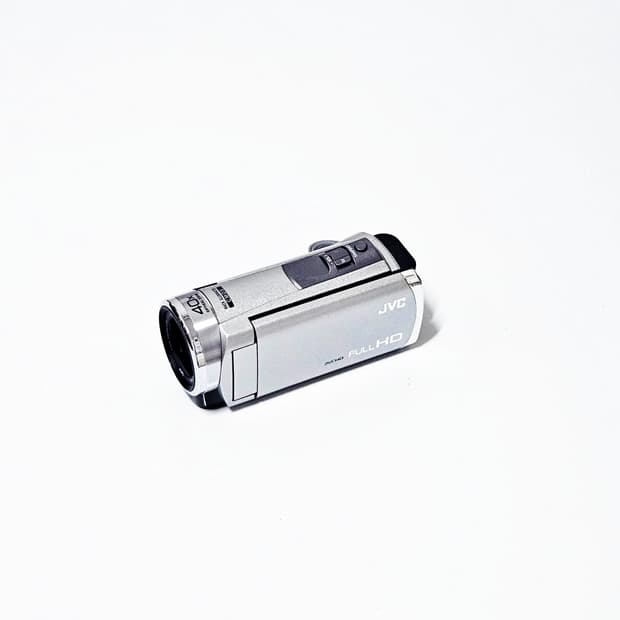 JVC GZ-HM390 카리나 캠코더
디카