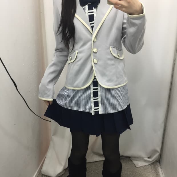 AXES FEMME 은장 소라 자켓 코디 🩵