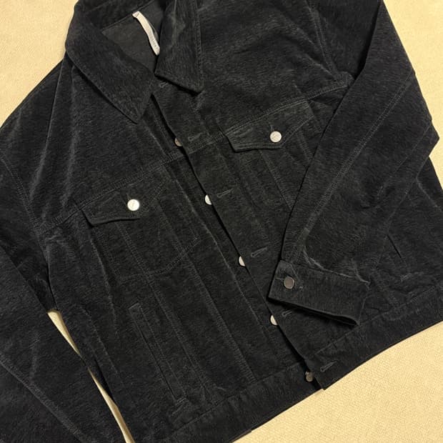 노이어 벨벳 트러커 52