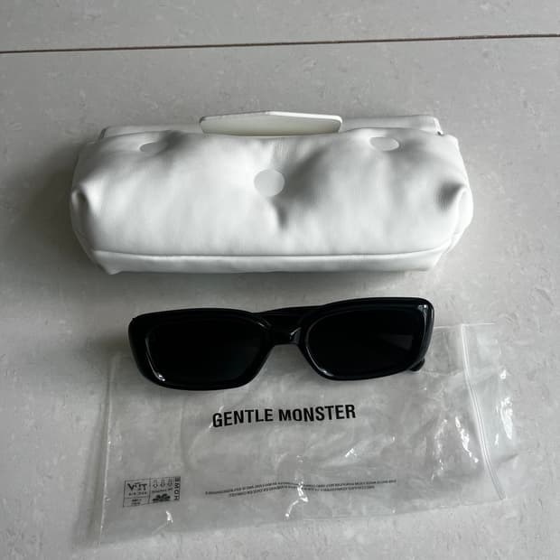 젠틀몬스터 마르지엘라 선글라스 mm207