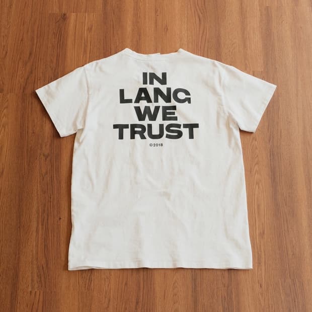 헬무트랭 18SS In Lang We Trust 티셔츠