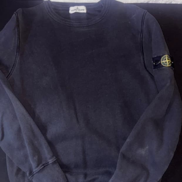 스톤아일랜드 맨투맨