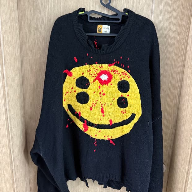 (XL)세인트미카엘 CPFM 스마일니트