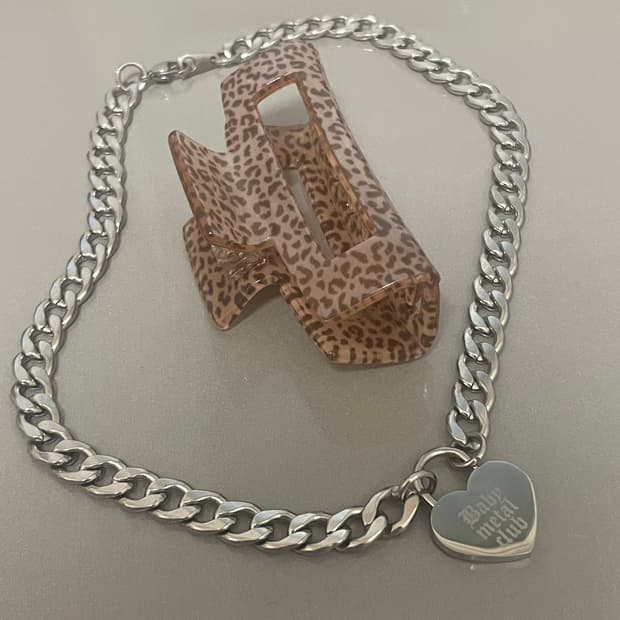 베이비메탈클럽 목걸이 헤어집게 빈티지 키치 y2k 베메클 갸루 집게핀