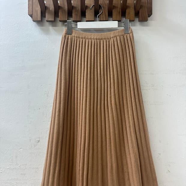 Ballantyne 밸런타인 퓨어캐시미어 100% 니트 플리츠 스커트