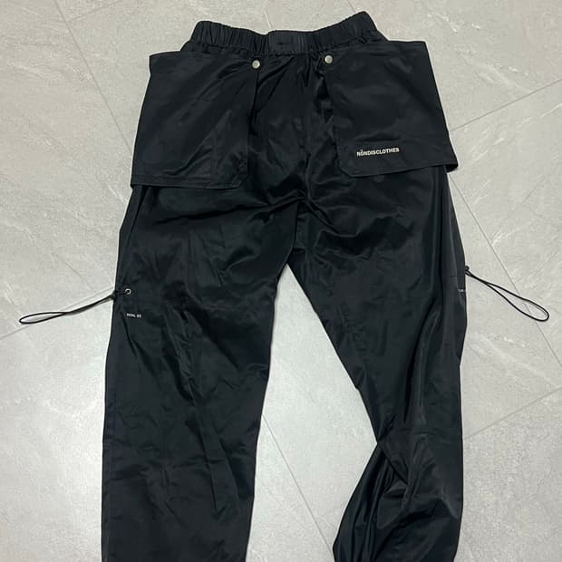 논디스클로즈 레이어드 팬츠