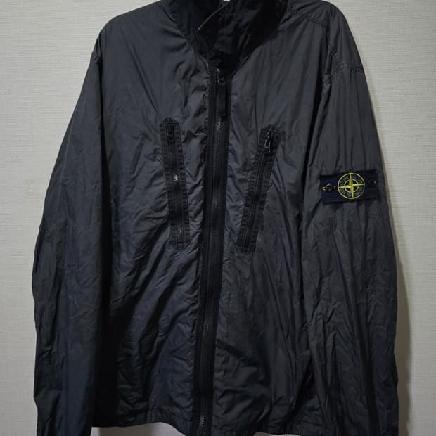 정품 스톤아일랜드 크링클랩스 바람막이 자켓 100 / L