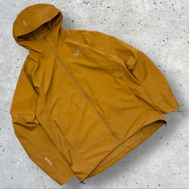 [M] 아크테릭스 고어텍스 솔라노 바람막이 자켓 유콘 B449