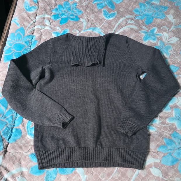 자노네 니트 판매합니다