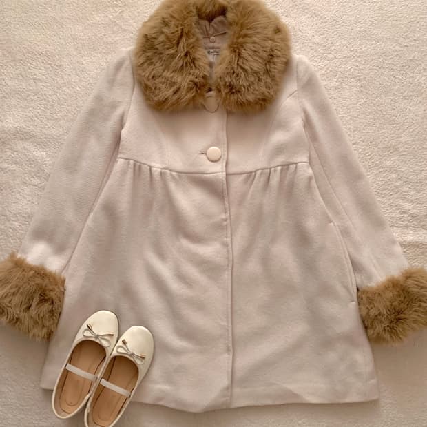 모리 연핑크 코트